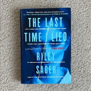 The Last Time I Lied by Riley Sager - Hardcover